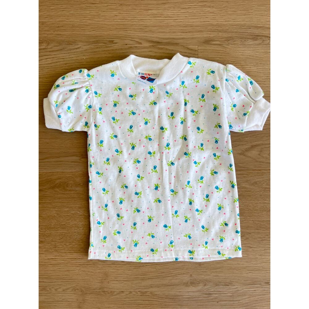 Vintage Little Girl Collared White Shirt with Floral Print Size Small (4)